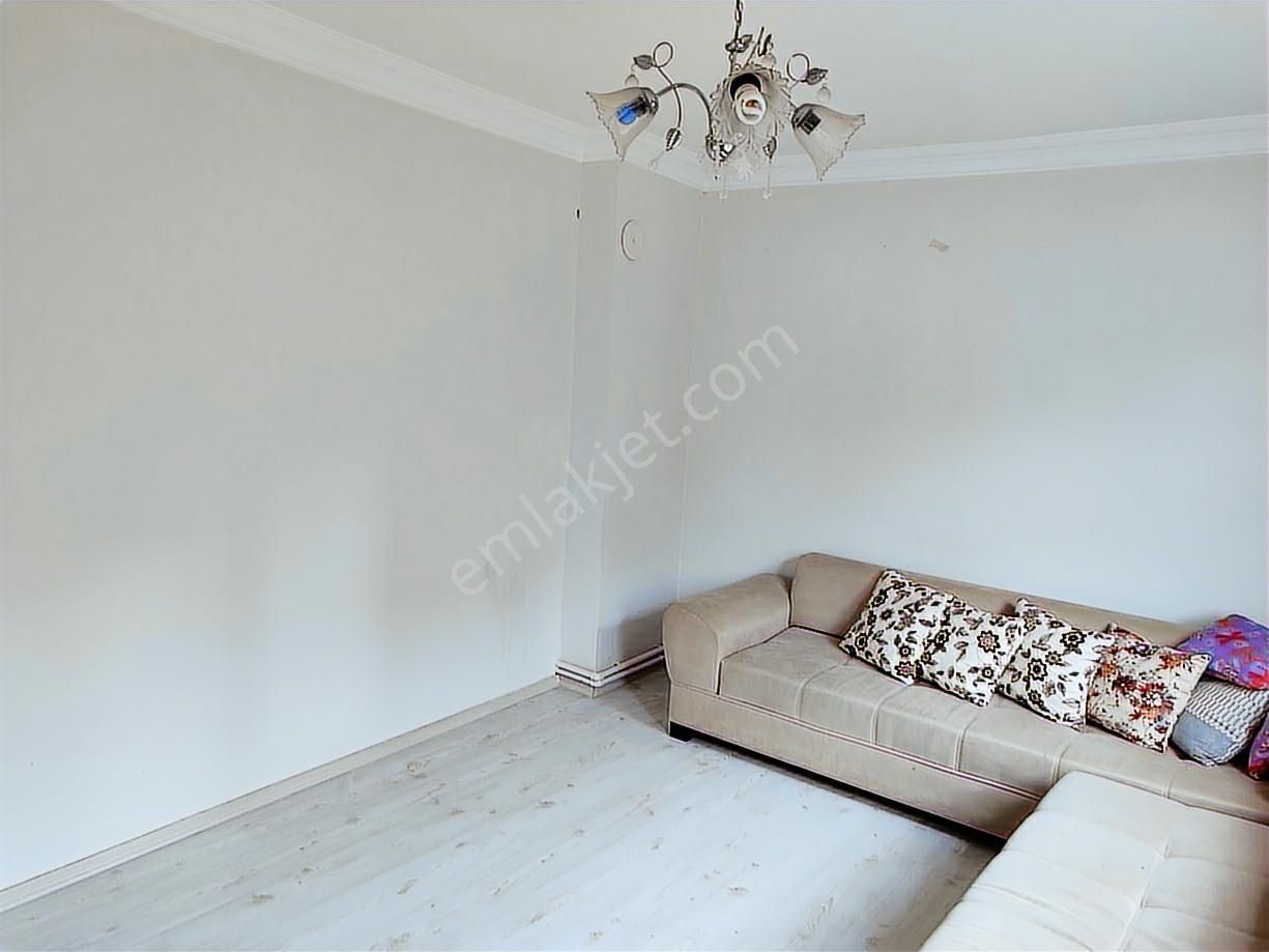 Fiyat Düştü Gazcılar Sakarya Mah. Masrafsız Temiz 70m2 2+1 Daire - Görsel 8