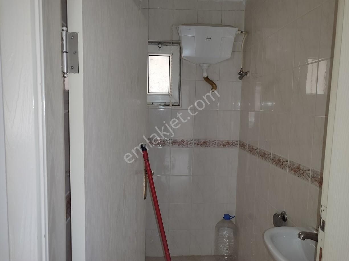 Fiyat Düştü Gazcılar Sakarya Mah. Masrafsız Temiz 70m2 2+1 Daire - Görsel 3