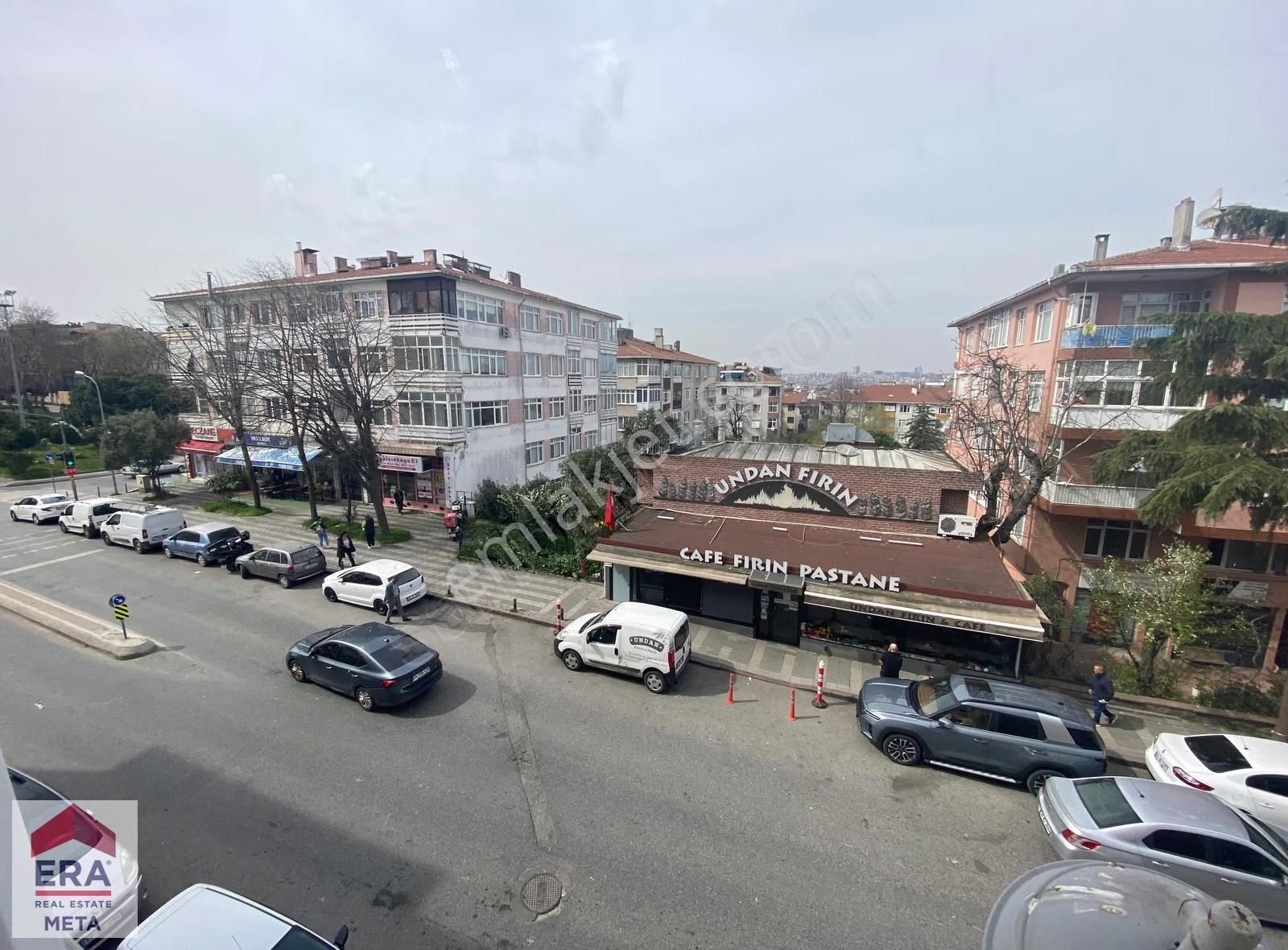 Üsküdar Zeynep Kamil'de Cadde Üzeri Satılık 2+1 Daire - Görsel 7