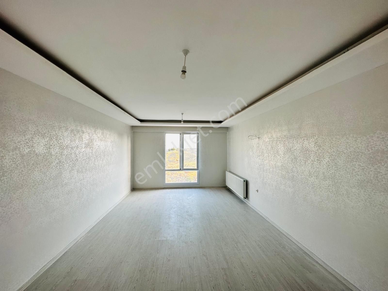 Dinç Emlaktan Satılık Ultra Lüks 3+1 Daire - Görsel 4