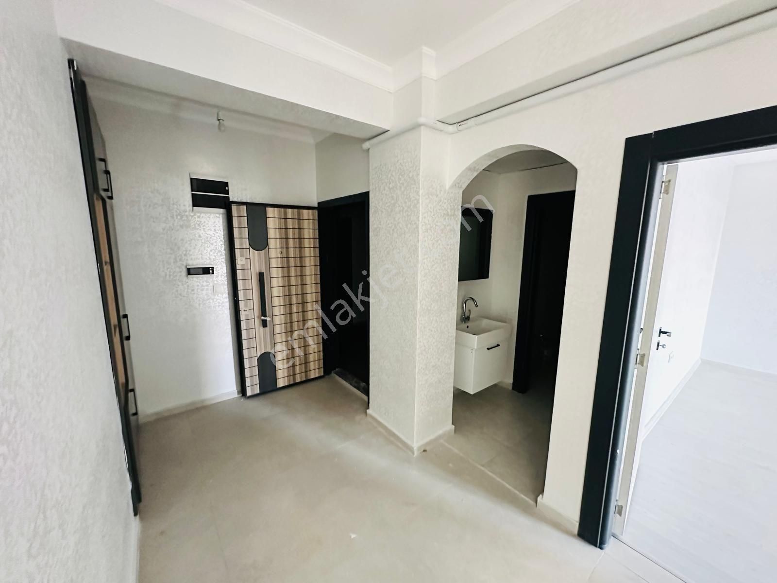 Dinç Emlaktan Satılık Ultra Lüks 3+1 Daire - Görsel 12