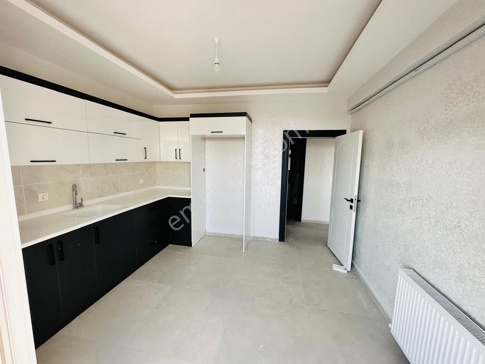 Dinç Emlaktan Satılık Ultra Lüks 3+1 Daire - Görsel 6