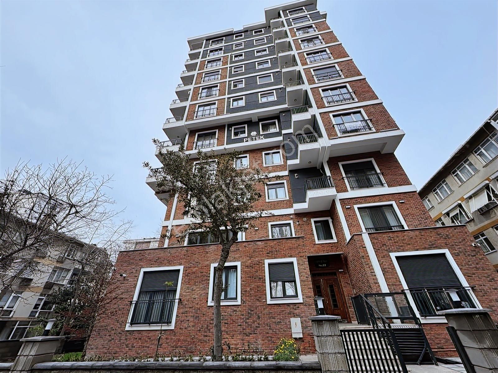 Çatalçeşmede Sıfır Caddeye 6. Bina Net 55m2 2+1