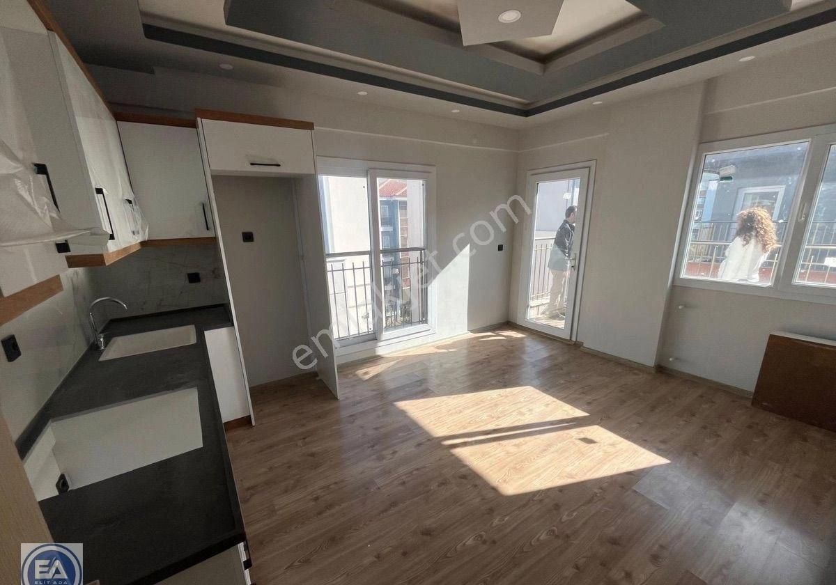 Kuşadası Davutlar’da Havuzlu Sitede Satılık 2 + 1 Daire - Görsel 3