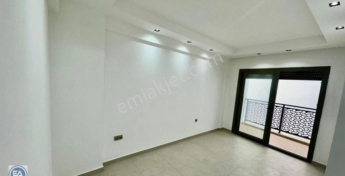 Davutlar Merkez’de Sıfır Yapı Ara Kat 2 + 1 Daıre - Görsel 13