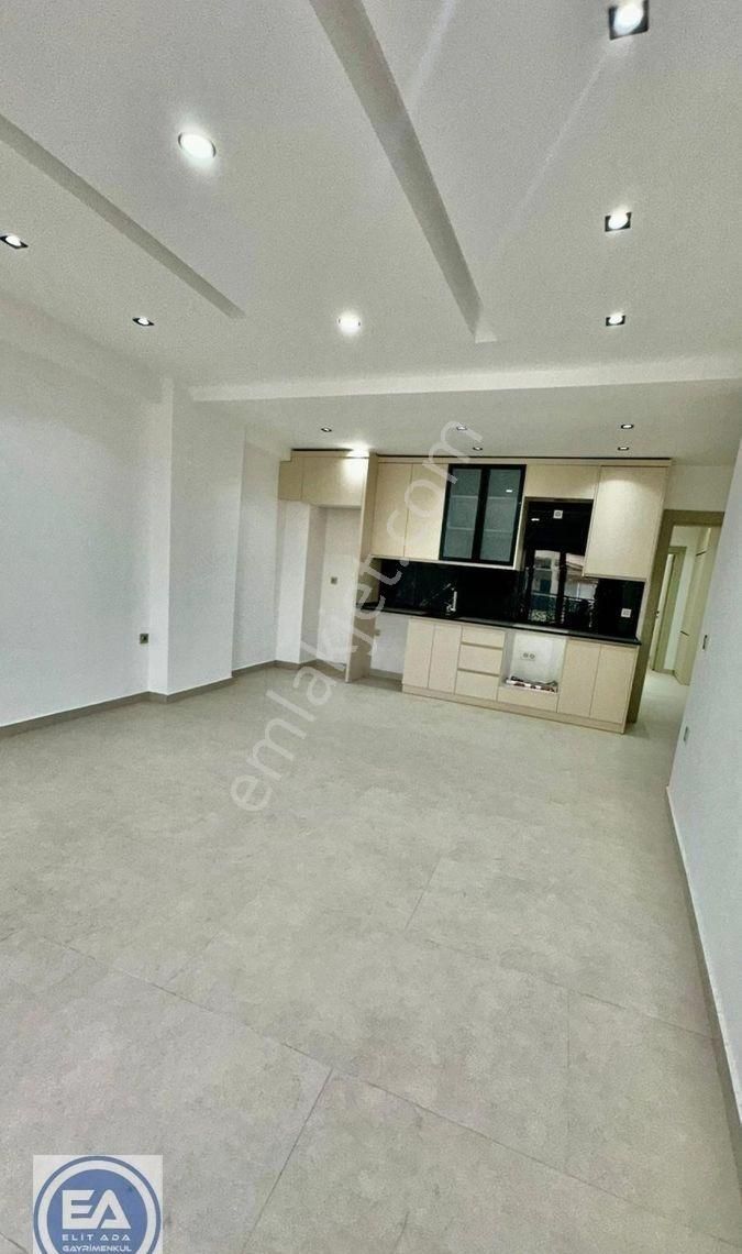 Davutlar Merkez’de Sıfır Yapı Ara Kat 2 + 1 Daıre - Görsel 12