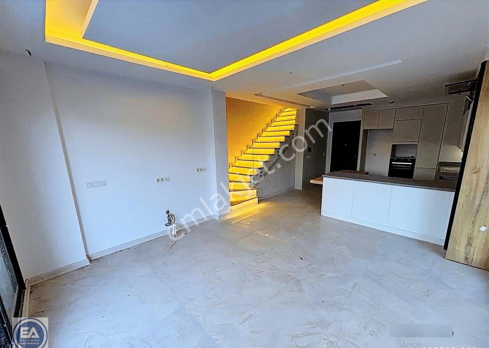 Elit Ada'dan Değerinin Altında Özel Havuzlu 03 + 1 Satılık - Görsel 29