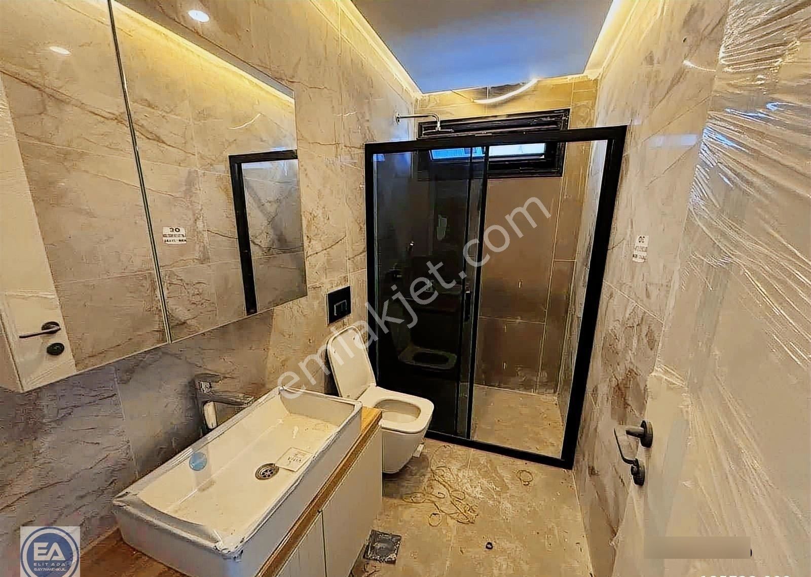 Elit Ada'dan Değerinin Altında Özel Havuzlu 03 + 1 Satılık - Görsel 22