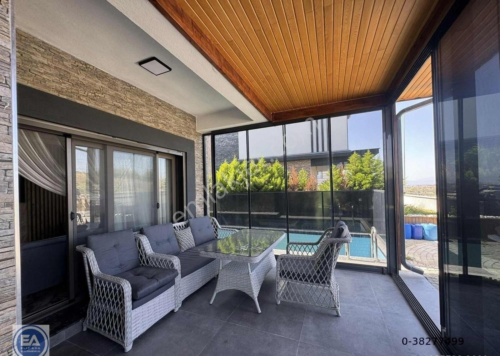 Davutlarda Tek Müstakil Özel Havuzlu 3+1 Bahçeli Yazlık - Görsel 32