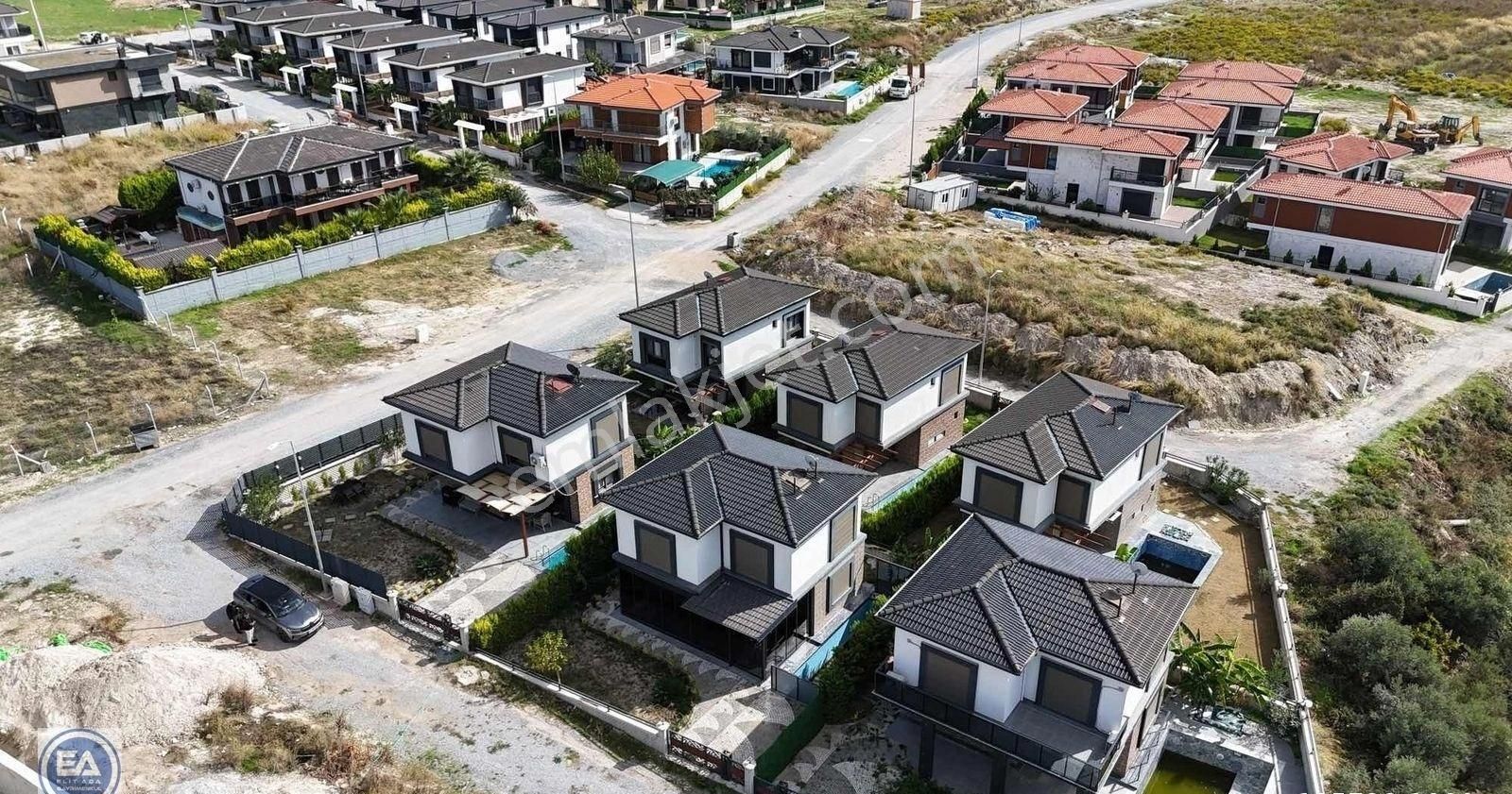 Davutlarda Tek Müstakil Özel Havuzlu 3+1 Bahçeli Yazlık - Görsel 12