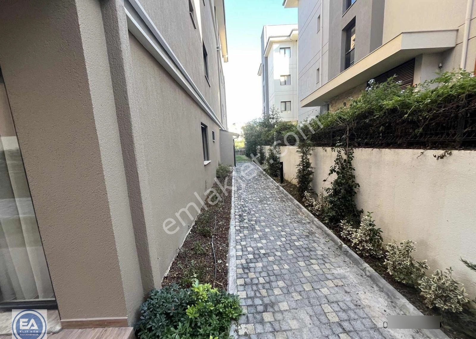 Davutlar'da Havuzlu Sıte Içerısınde 2 + 1 Genış Daıre - Görsel 6