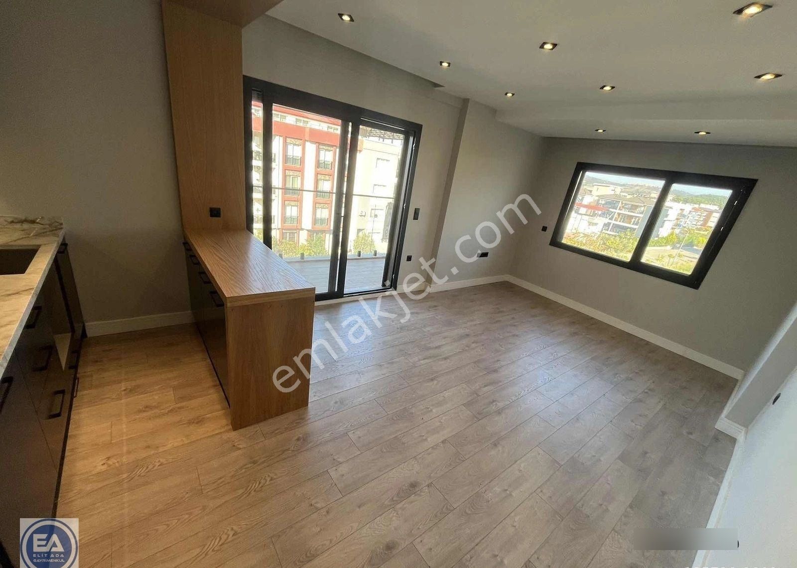 Davutlar'da Havuzlu Sıte Içerısınde 2 + 1 Genış Daıre - Görsel 31