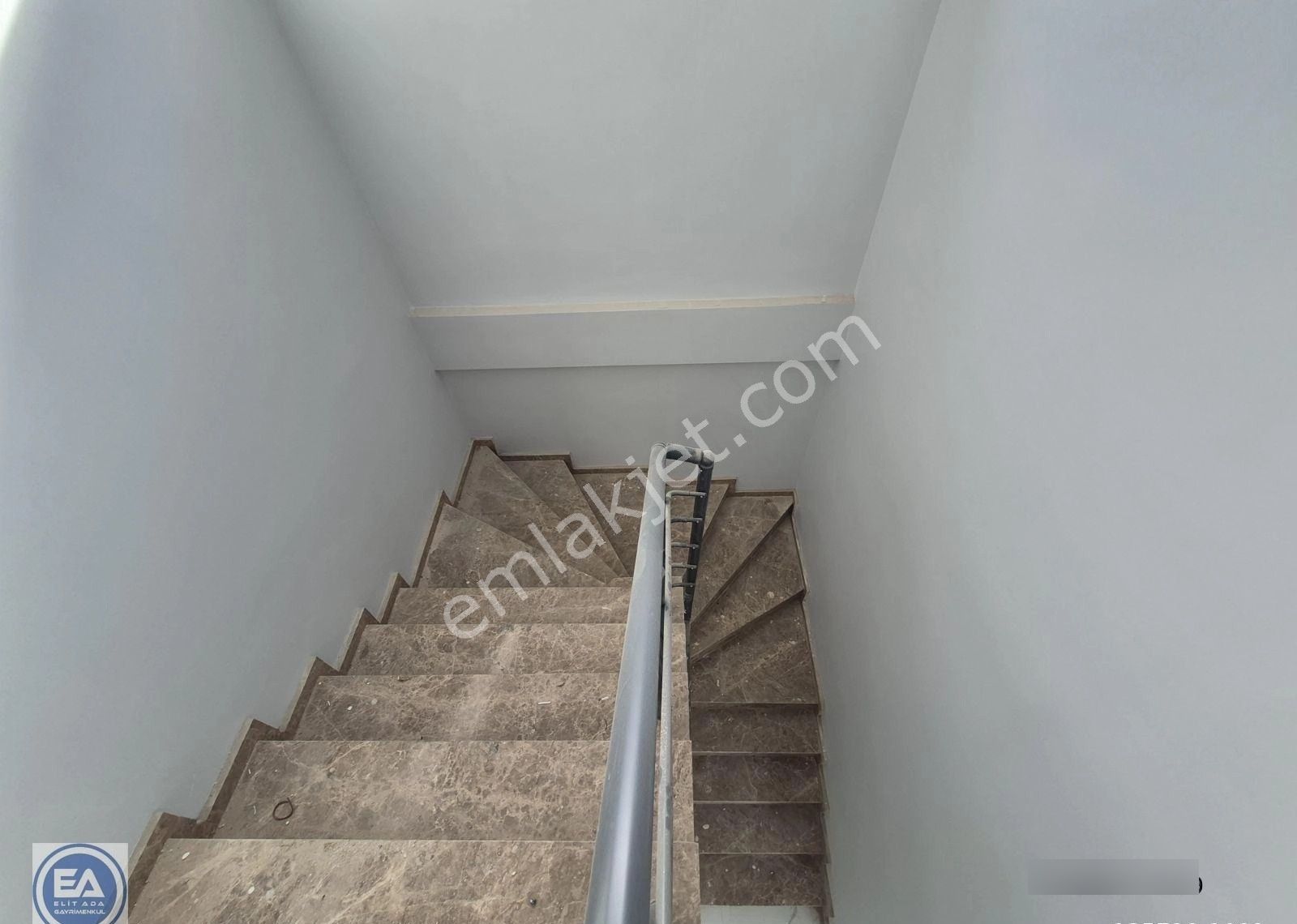 Kuşadası Güzelçamlı Bölgesinde Satılık 3+1 Müstakil Villa - Görsel 14