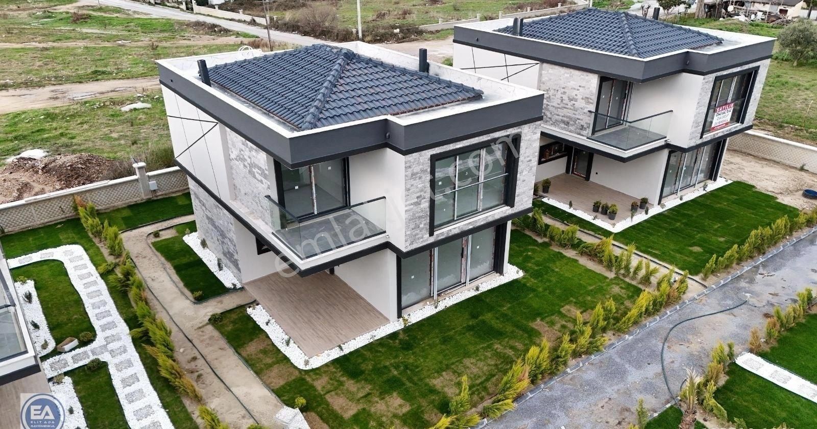 Kuşadası Güzelçamlı Bölgesinde Satılık 3+1 Müstakil Villa - Görsel 26