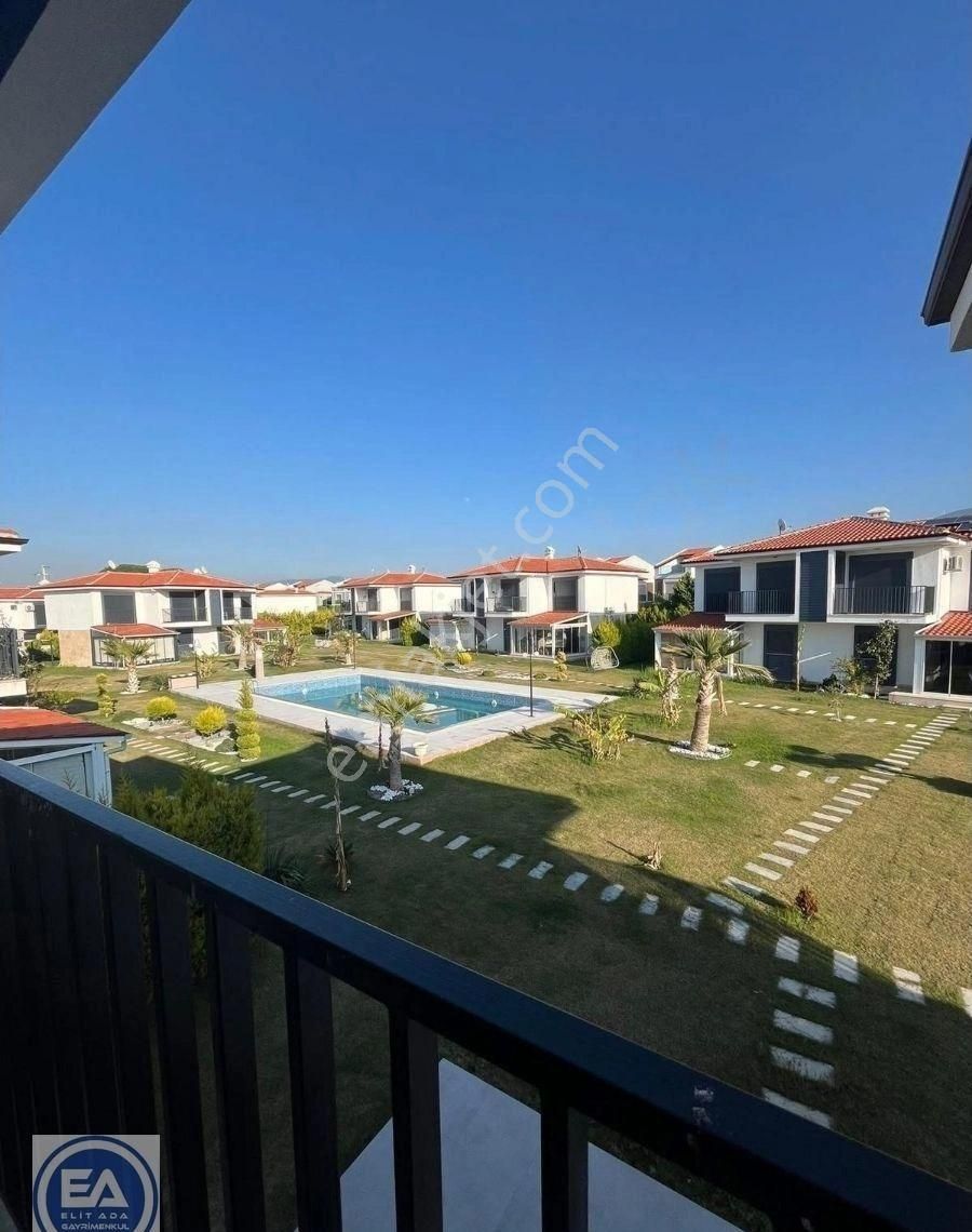 Kuşadası Davutlar Bölgesinde Satılık Havuzlu Site İçinde 3+1 Vil - Görsel 7