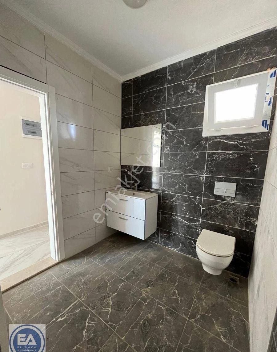 Kuşadası Davutlar Bölgesinde Satılık Havuzlu Site İçinde 3+1 Vil - Görsel 4
