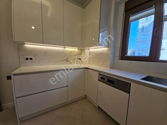 Poyraz'dan Göztepe Parkı Manzaralı Teraslı 85 M2 Net 2+1 Satılık - Görsel 3