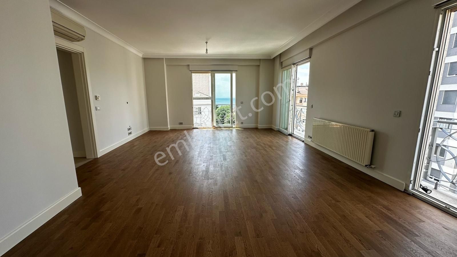 Poyraz'dan Caddebostan Sahilde Katta Tek Deniz Manzaralı 3+1 - Görsel 21