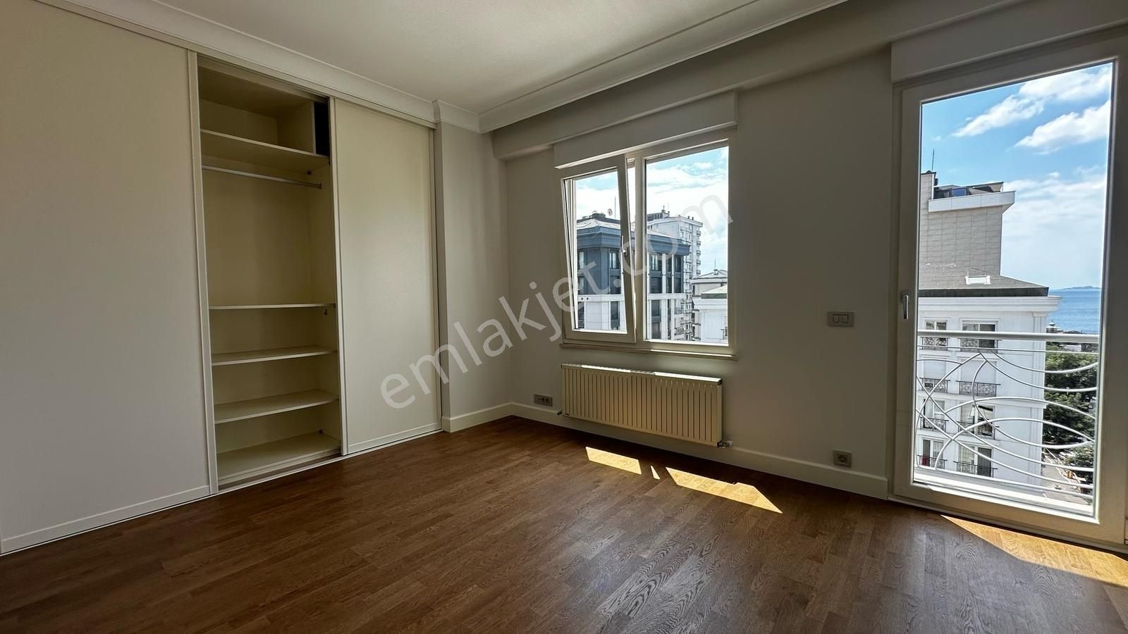 Poyraz'dan Caddebostan Sahilde Katta Tek Deniz Manzaralı 3+1 - Görsel 30