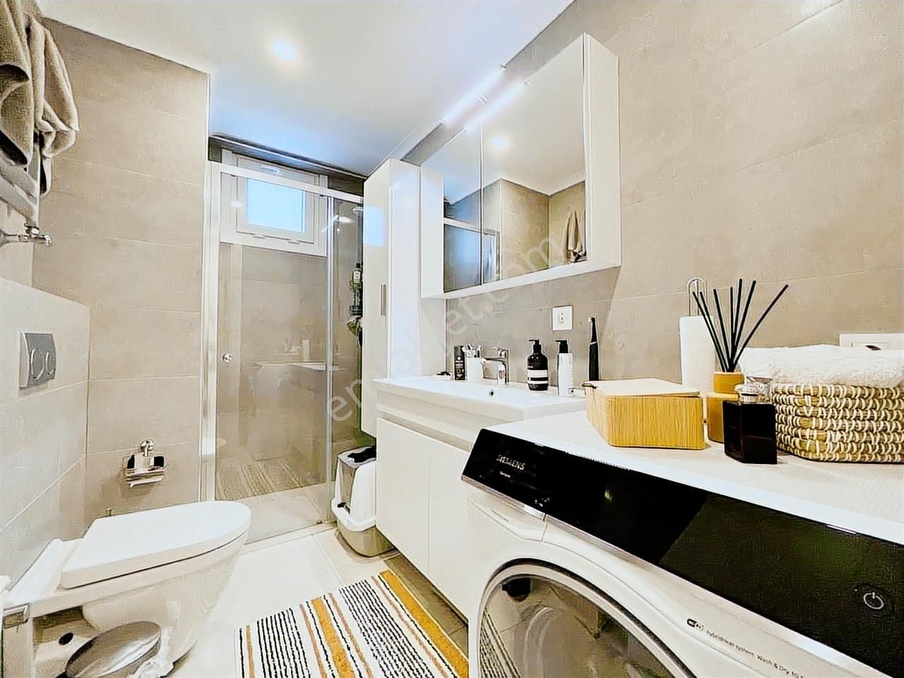 Poyraz'dan Caddebostan Hamam Sokakta Sıfır Binada Katta Tek 3+1 - Görsel 30