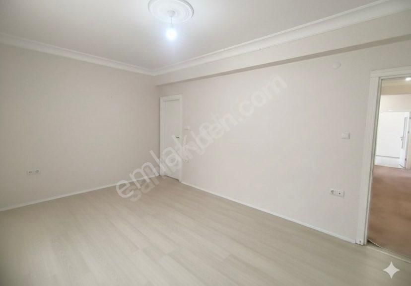 Furkan Emlaktan Baruthane Mh. 3+1 2.kat 170m2 Çift Cam Balkonlu 12 Yıllık Fırsat Daire - Görsel 8