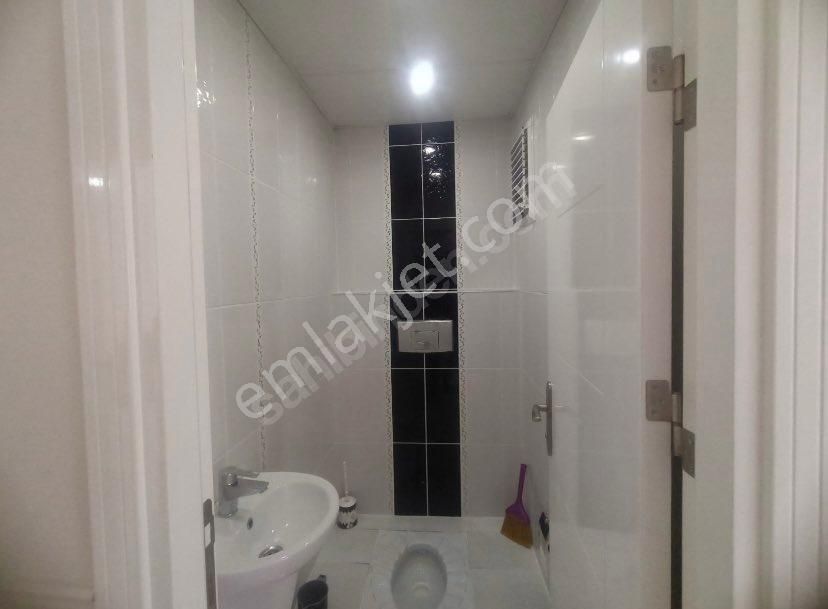 Furkan Emlaktan Baruthane Mh. 3+1 2.kat 170m2 Çift Cam Balkonlu 12 Yıllık Fırsat Daire - Görsel 14