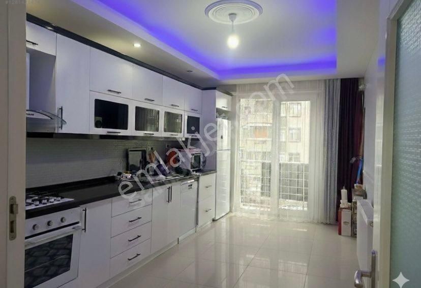 Furkan Emlaktan Baruthane Mh. 3+1 2.kat 170m2 Çift Cam Balkonlu 12 Yıllık Fırsat Daire