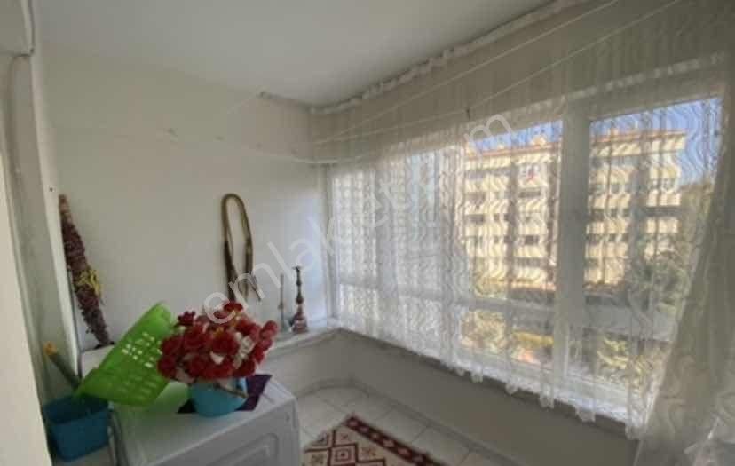 Batıkent Metro Yakını İlkyerleşim Mah.yapılı Arakat 3+1 Satılık - Görsel 24