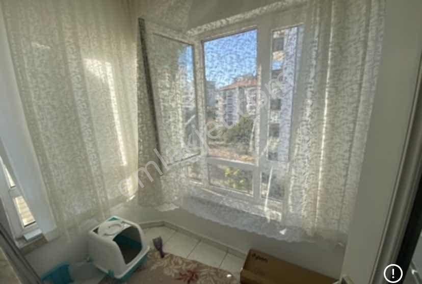 Batıkent Metro Yakını İlkyerleşim Mah.yapılı Arakat 3+1 Satılık - Görsel 12