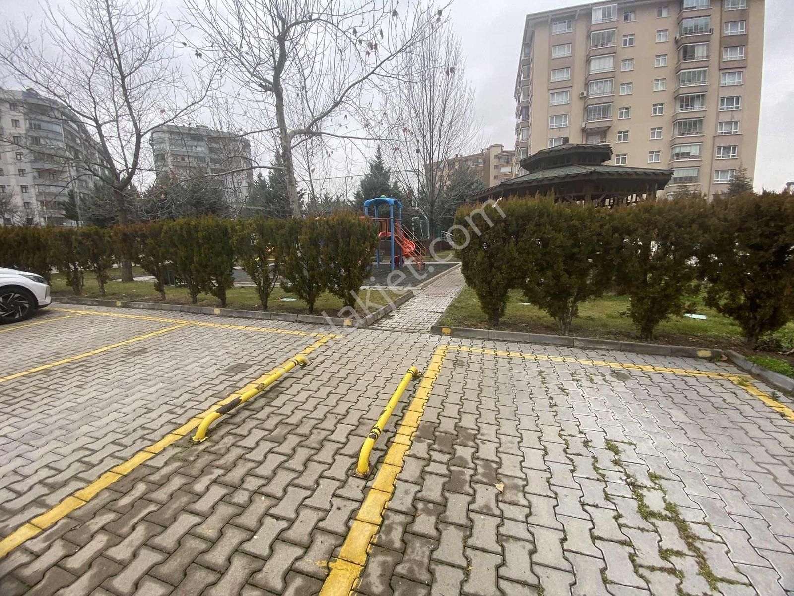 Kardelen Mahallesi Sitede Yapılı 4+1 Satılık Daire - Görsel 29
