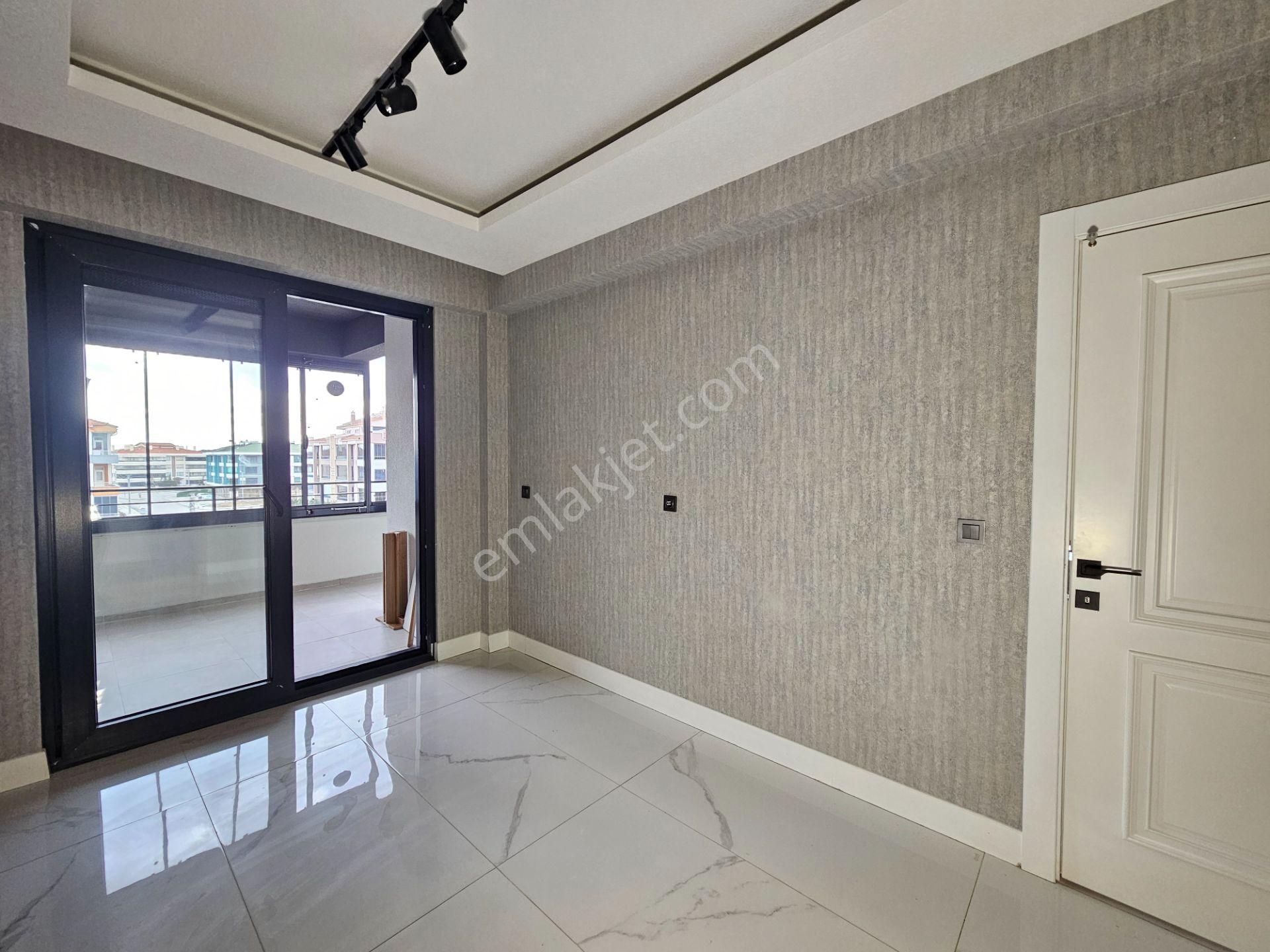 Selahaddin Eyyubi Mah. İşyapar Gayrimenkul'den Kahramanlar Caddesi Yakını Sıfır Lüks 3+1 Daire - Görsel 15