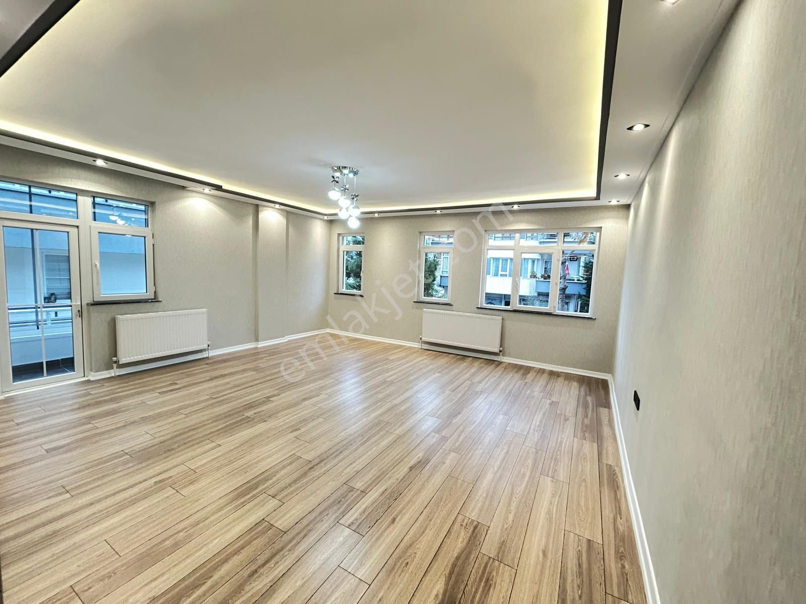 Taner'den Dikmen 29 Mayıs Hast. Yakını 3+1 Çift Banyolu 135m2 Süper Lüks Ön Cephe - Görsel 18