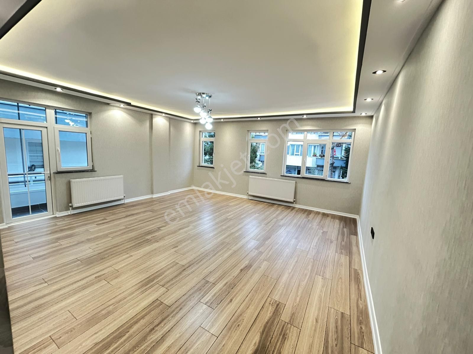 Taner'den Dikmen 29 Mayıs Hast. Yakını 3+1 Çift Banyolu 135m2 Süper Lüks Ön Cephe - Görsel 7