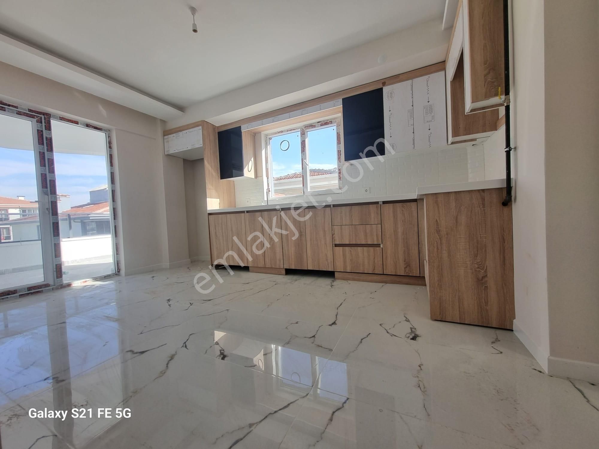 Demiröz'den 29 Ekimde Arakat Ful Yapılı 3+1 Geniş Ferah Daire - Görsel 7