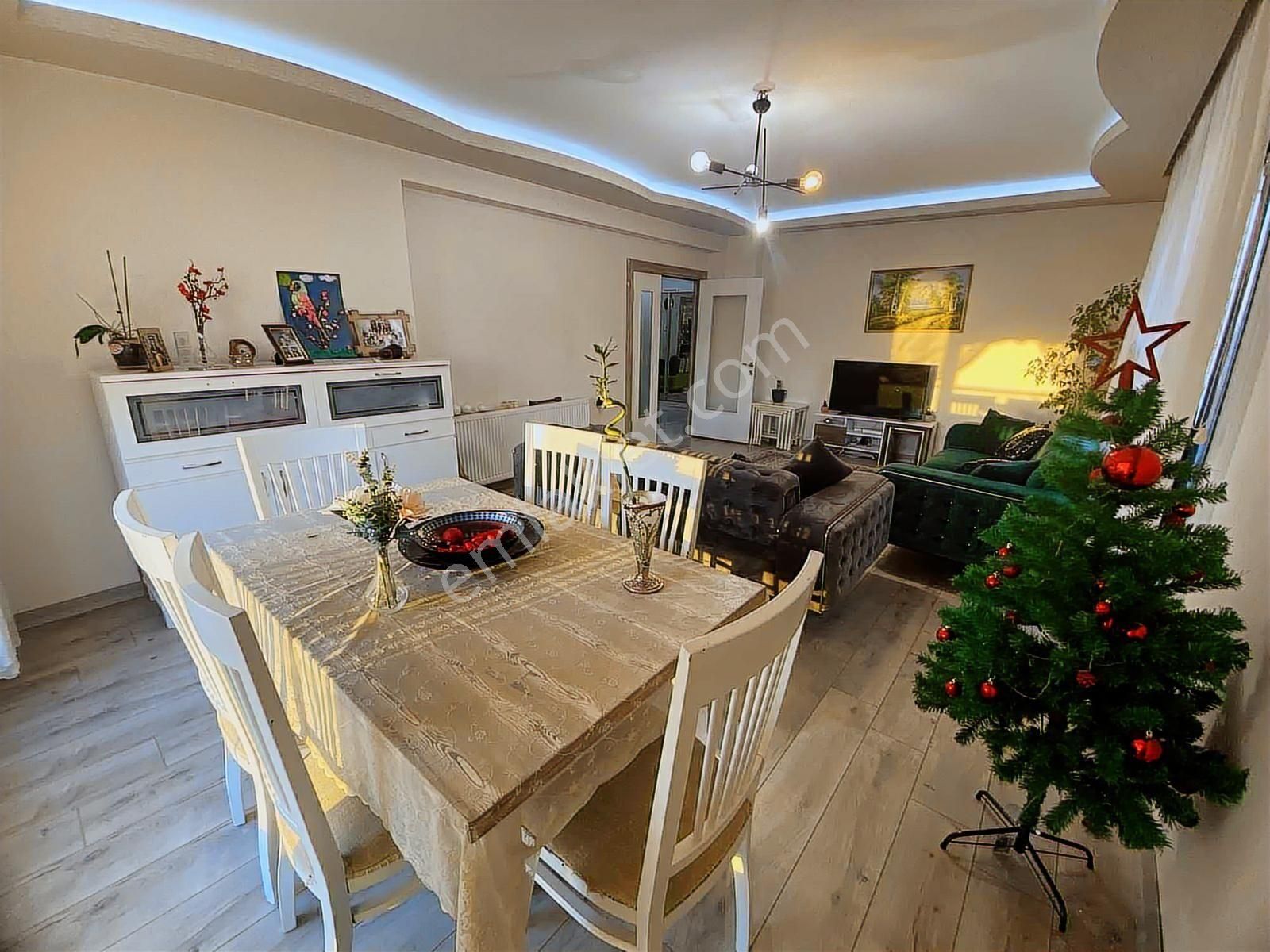 Batıkent 7/24 Güvenlik Yüzme Havuzu Lüks Sitede 4+1 Satılık - Görsel 12