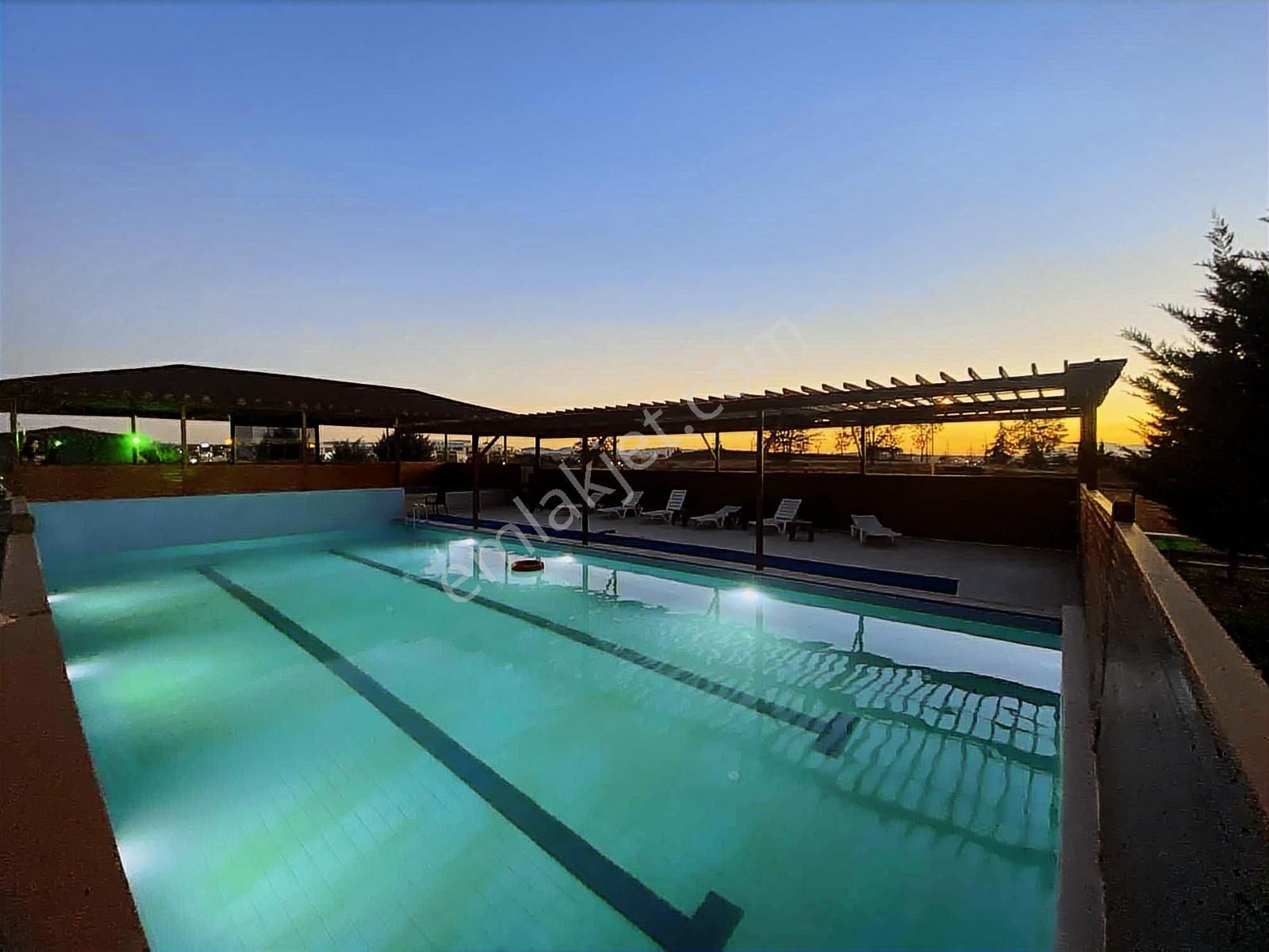 Batıkent 7/24 Güvenlik Yüzme Havuzu Lüks Sitede 4+1 Satılık - Görsel 13