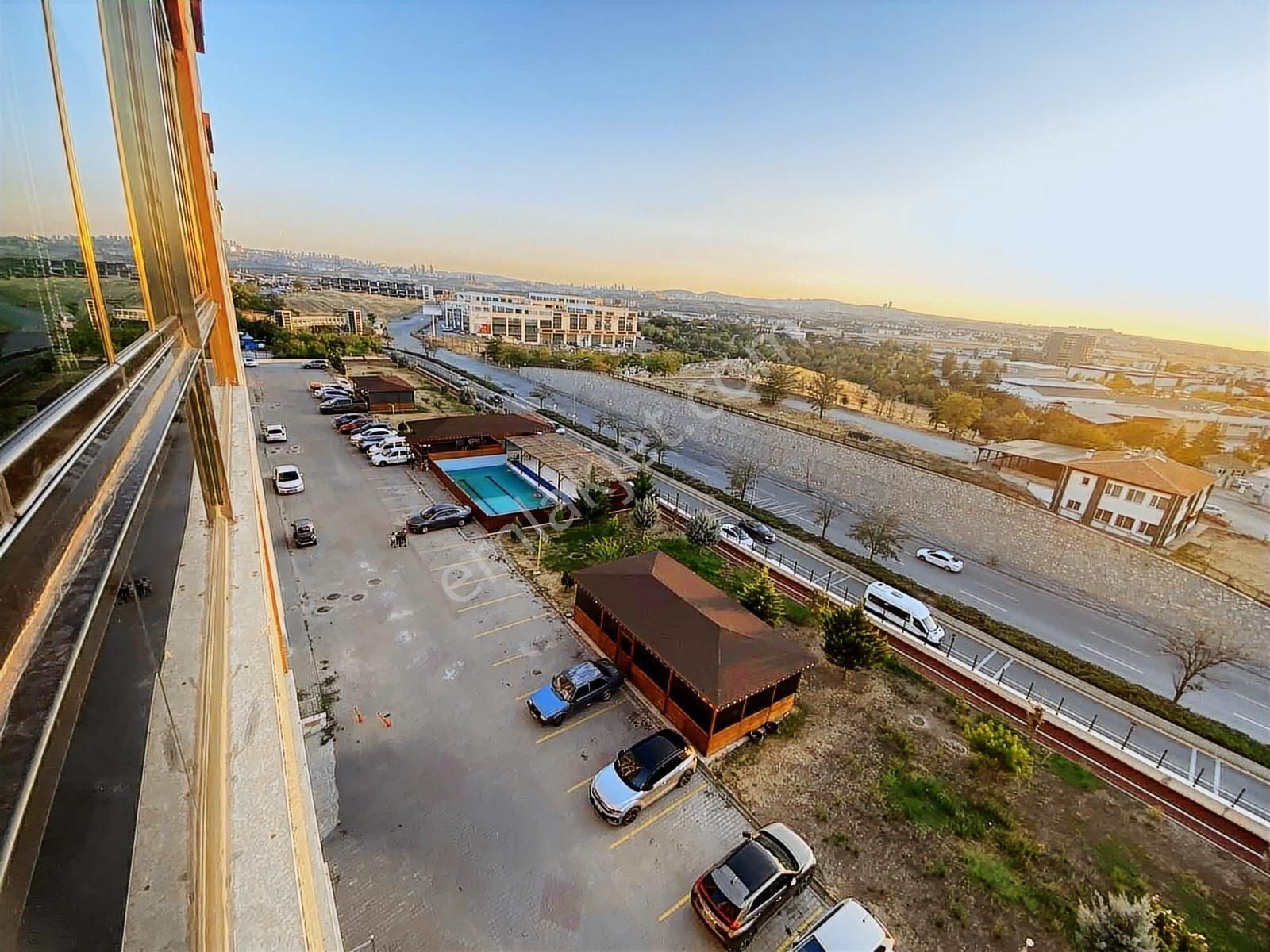 Batıkent 7/24 Güvenlik Yüzme Havuzu Lüks Sitede 4+1 Satılık - Görsel 36