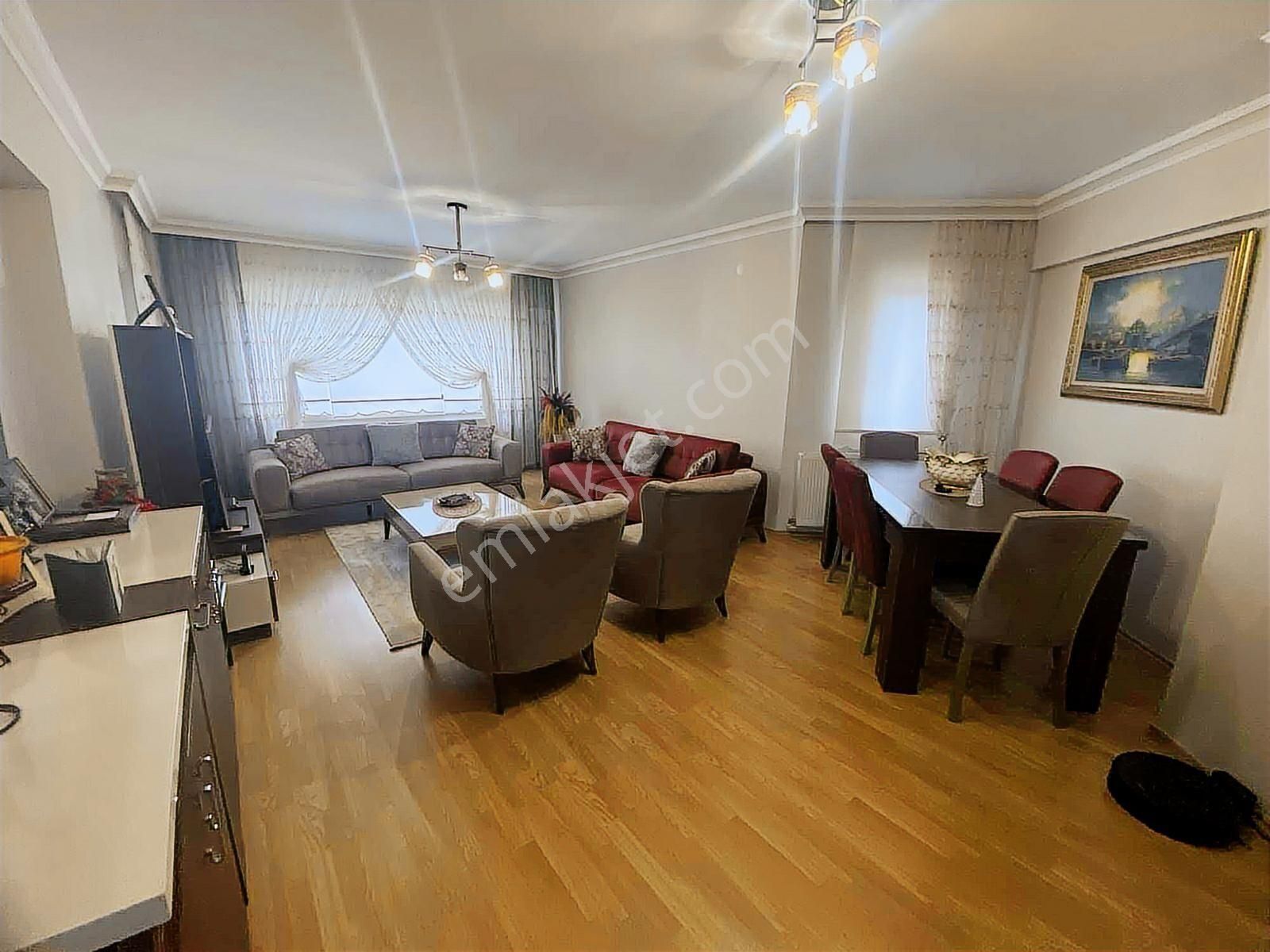 Eryaman Full Yapılı Metro Yakını Yeşillik Sitede 3+1 Satılık - Görsel 4