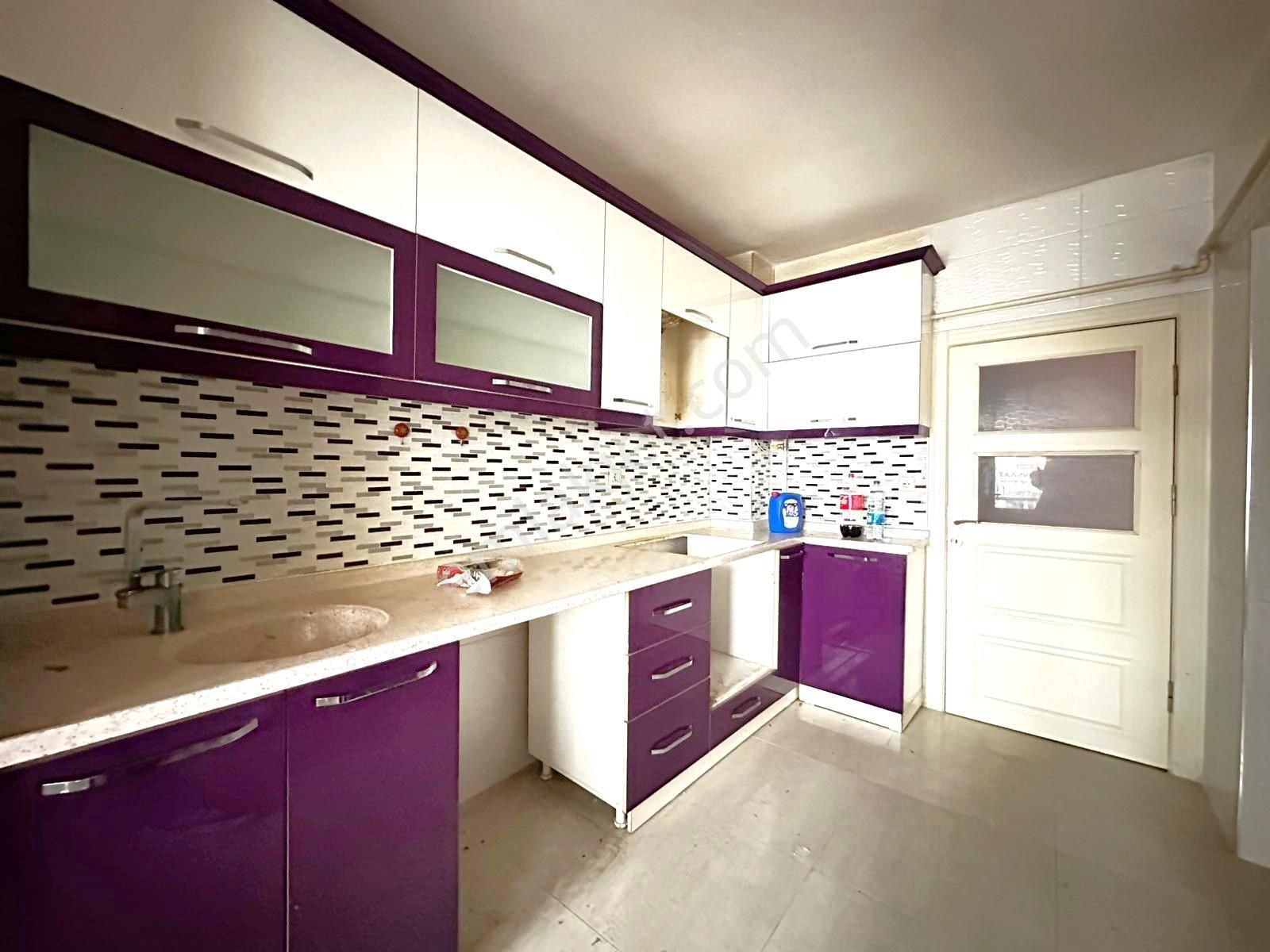 İmir Emlak'tan 3+1 Merkezi Konumda Yüksek Giriş Daire - Görsel 17