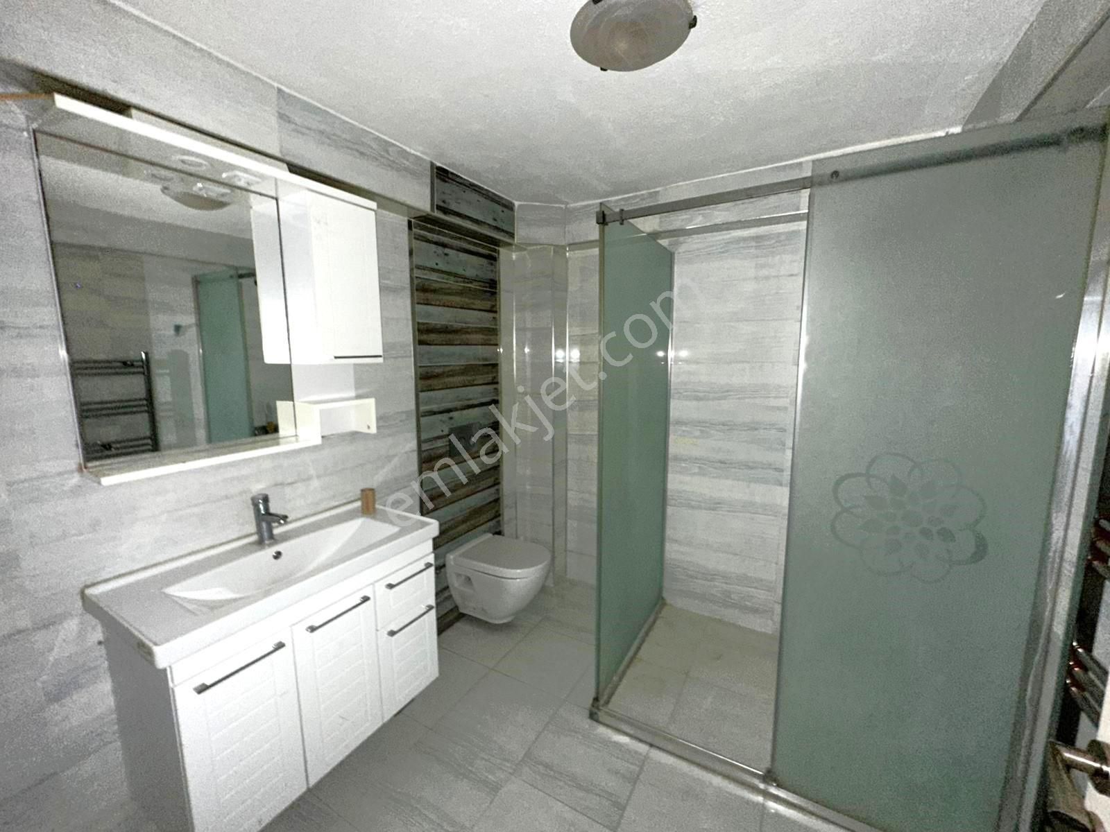 İmir Emlak'tan 3+1 Merkezi Konumda Yüksek Giriş Daire - Görsel 8