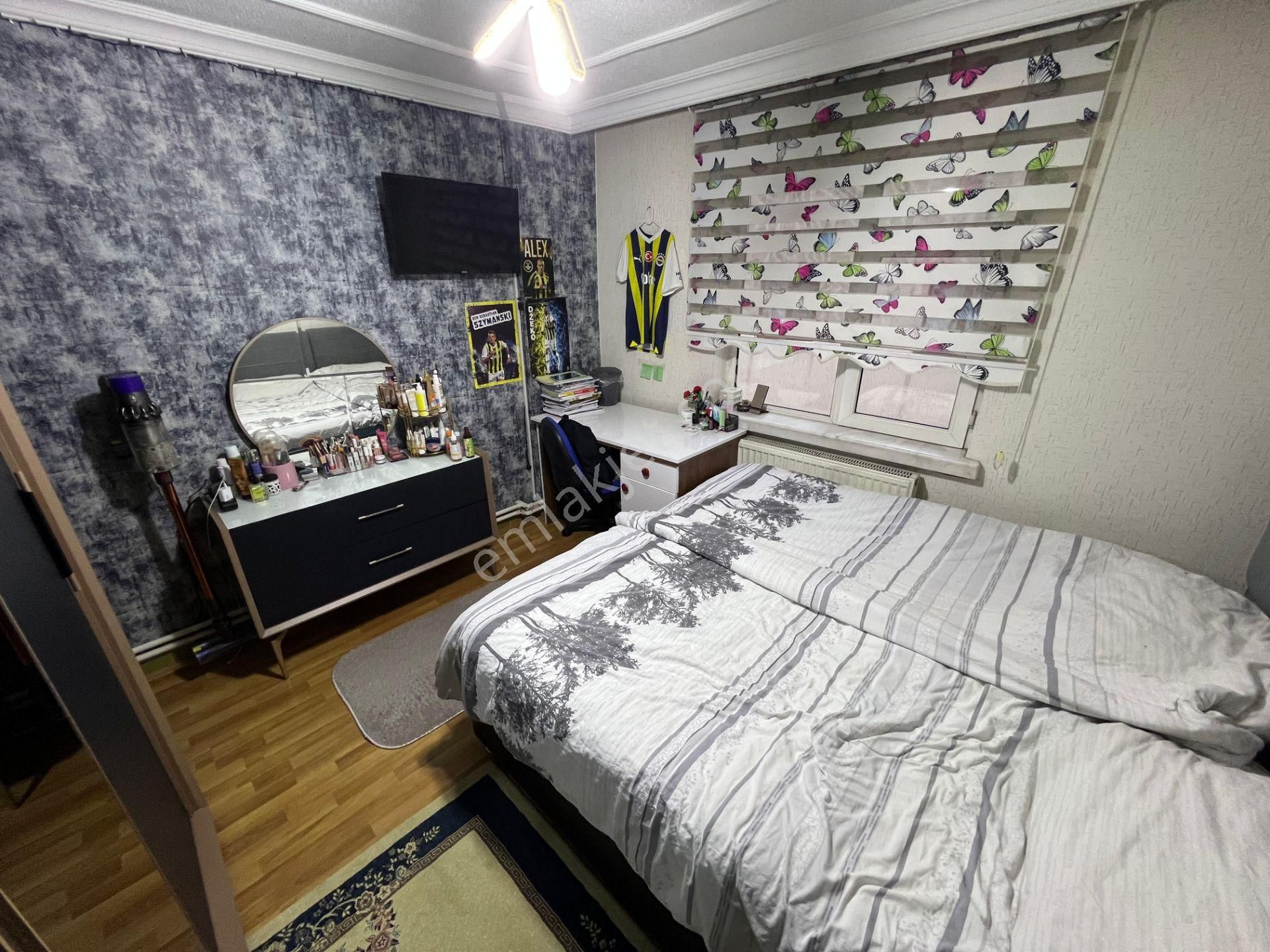 Relax'tan Ayvalı Merkez De Full Yapılı 2.katta Masrafsız 3+1 - Görsel 22