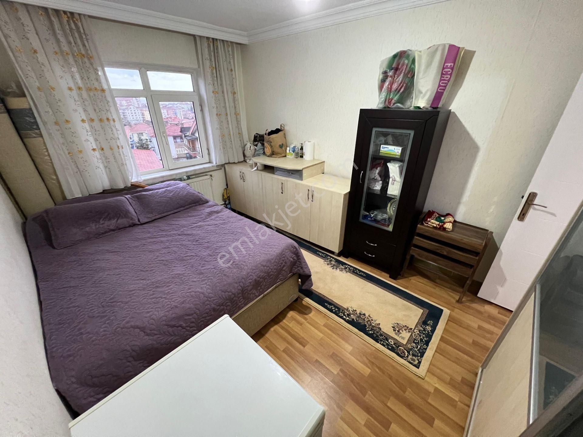 Relax'tan Ayvalı Merkez De Full Yapılı 2.katta Masrafsız 3+1 - Görsel 12