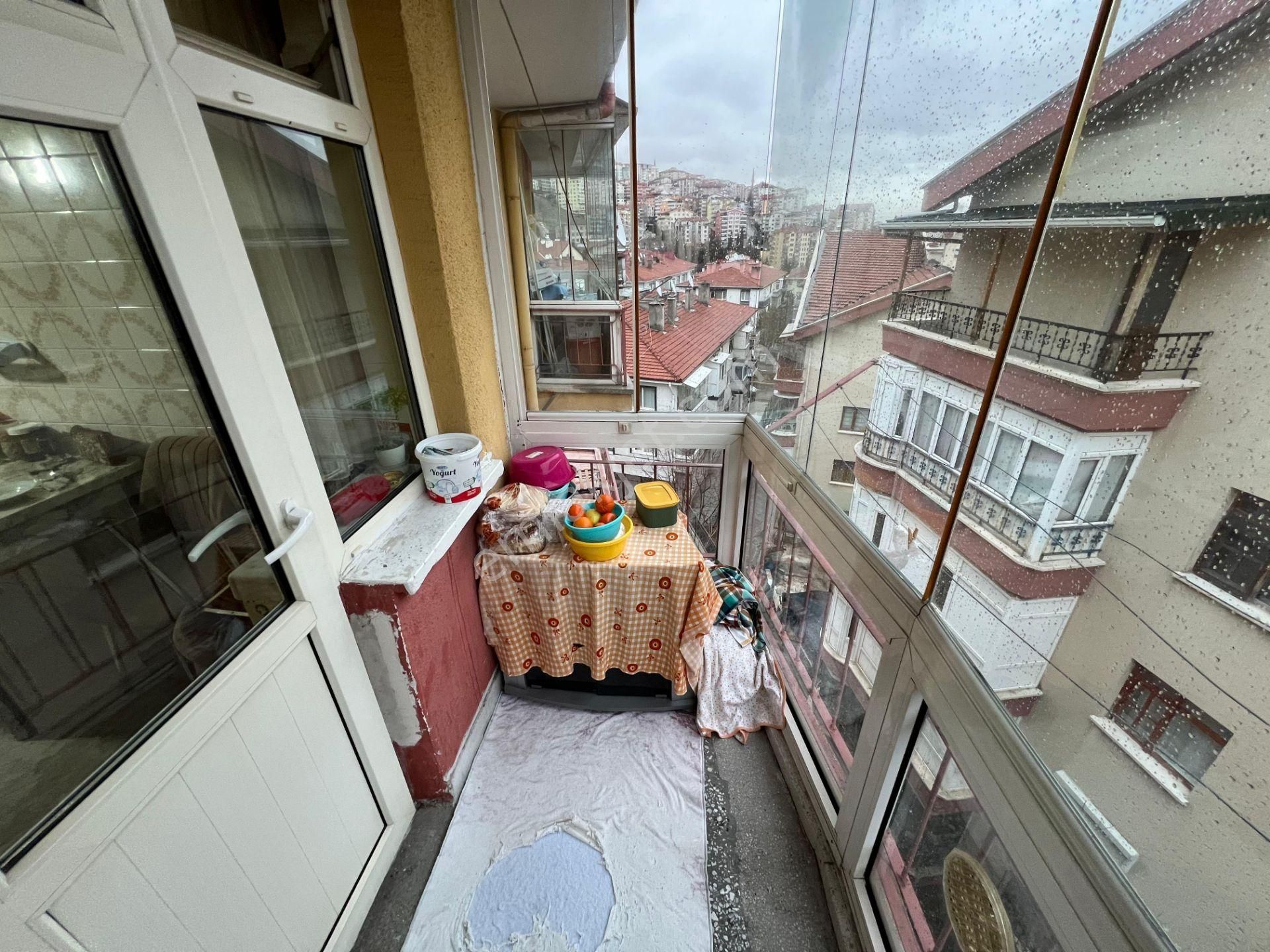 Relax'tan Ayvalı Merkez De Full Yapılı 2.katta Masrafsız 3+1 - Görsel 19