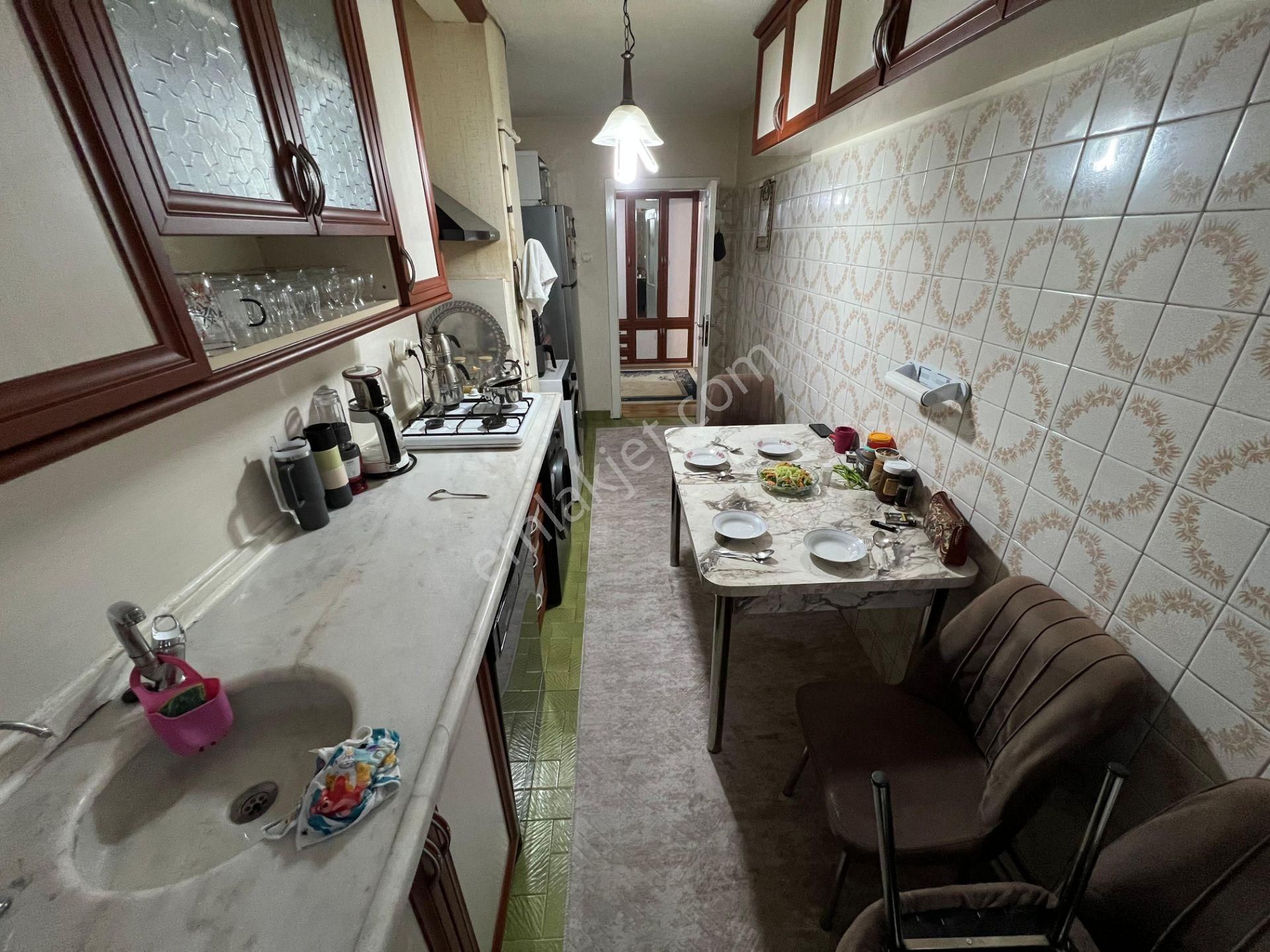 Relax'tan Ayvalı Merkez De Full Yapılı 2.katta Masrafsız 3+1 - Görsel 21