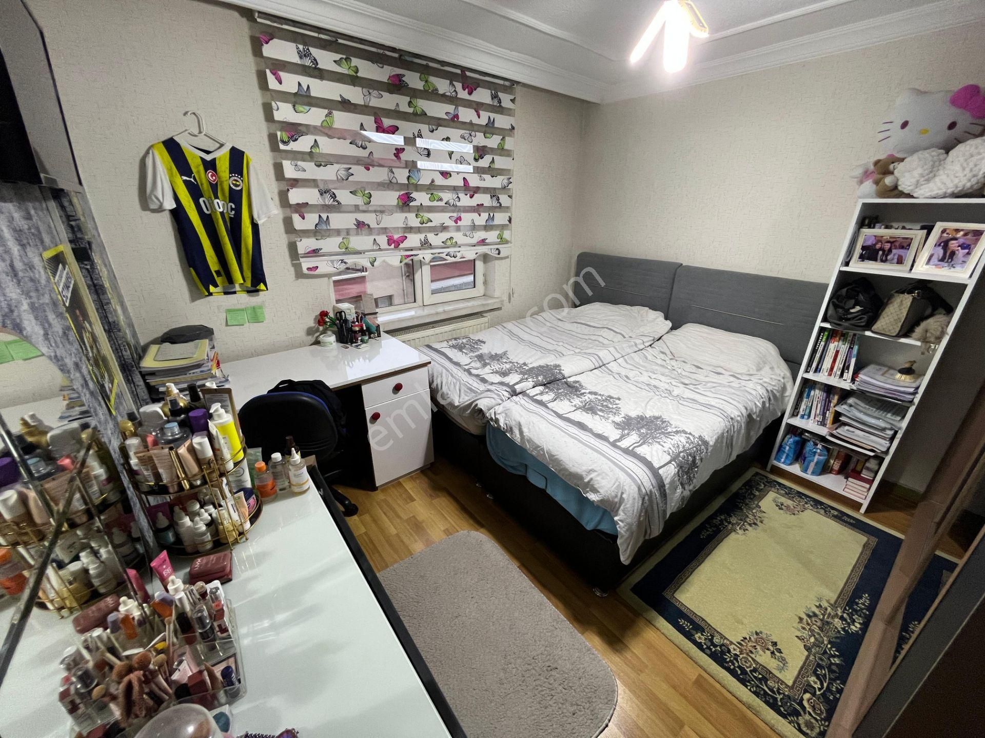 Relax'tan Ayvalı Merkez De Full Yapılı 2.katta Masrafsız 3+1 - Görsel 20