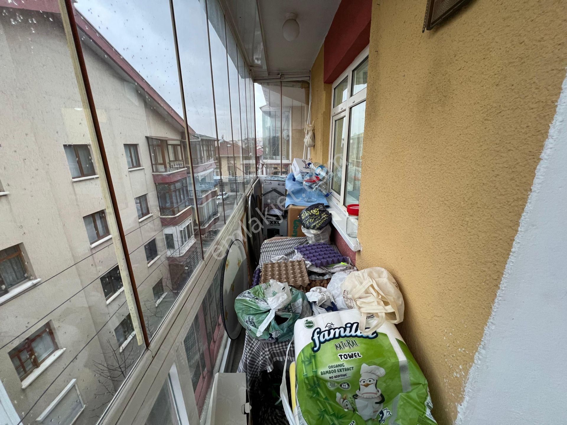 Relax'tan Ayvalı Merkez De Full Yapılı 2.katta Masrafsız 3+1 - Görsel 8