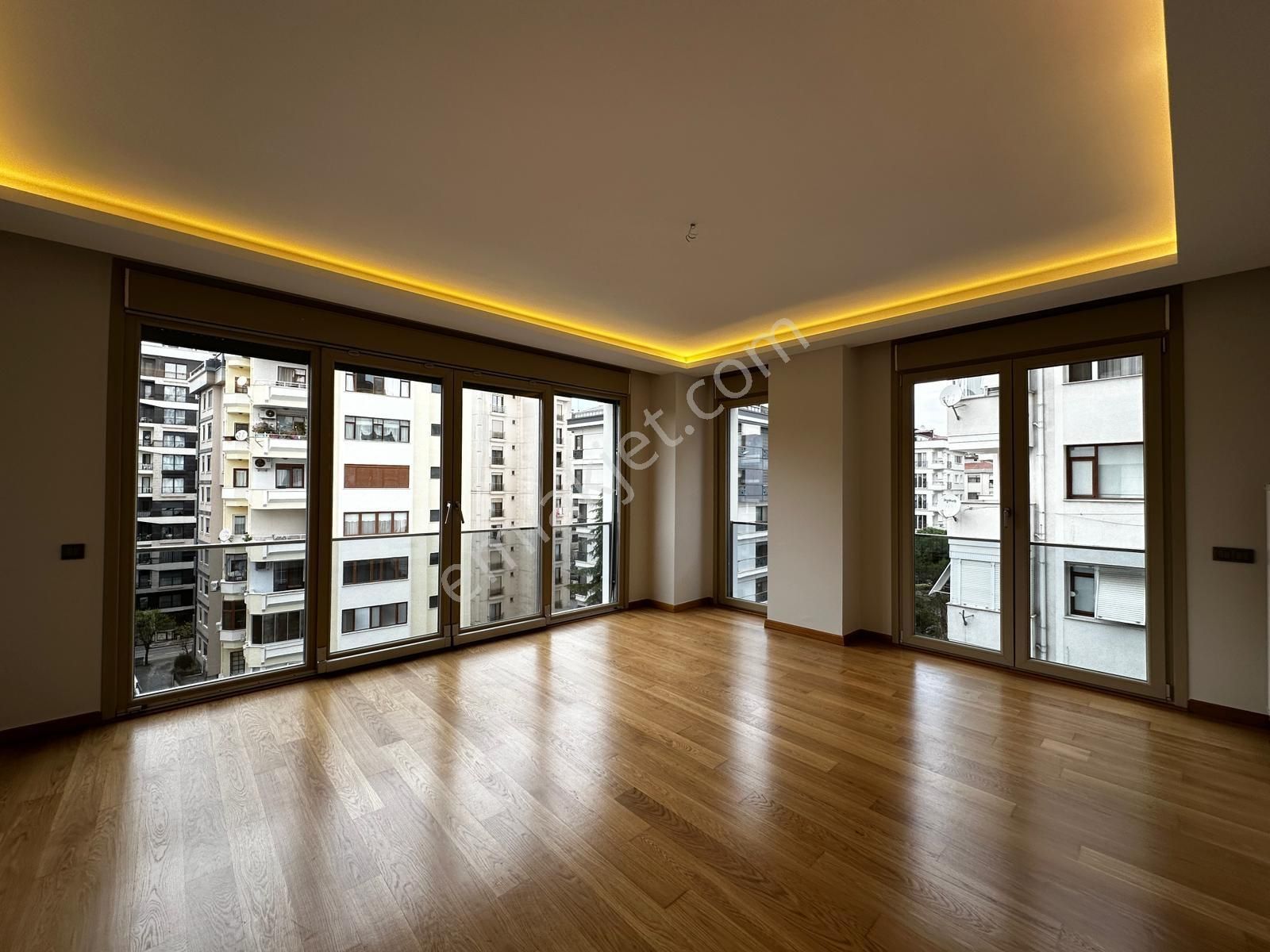 Poyraz'dan Suadiyede Bağdat Caddesine Yakın 100m2 Net 3+1 Satılk - Görsel 30