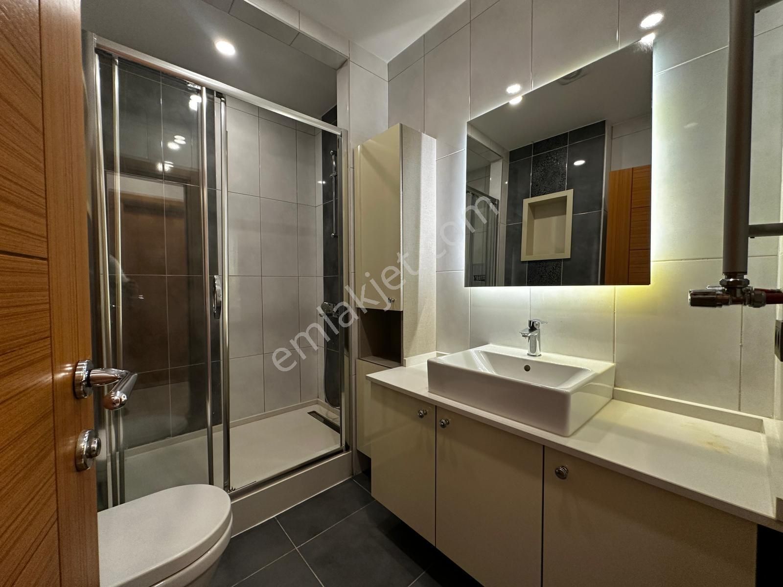 Poyraz'dan Suadiyede Bağdat Caddesine Yakın 100m2 Net 3+1 Satılk - Görsel 14