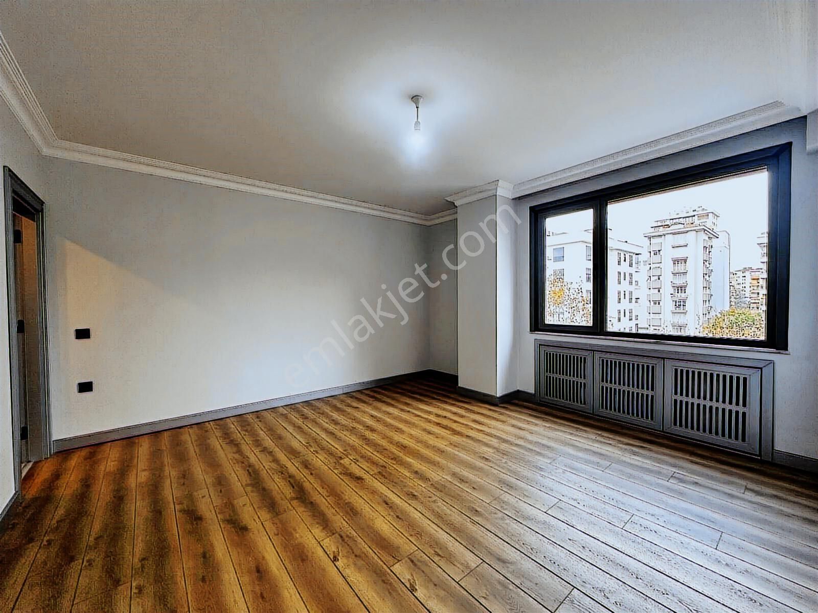 Poyraz'dan Göztepede Bağdat Caddesine Yakn Katta Tek 145 Net 4+1 - Görsel 27