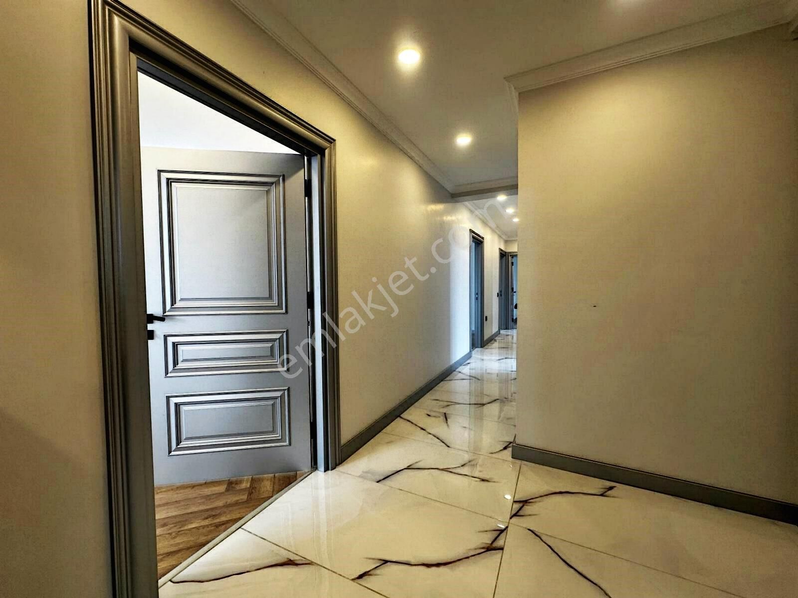 Poyraz'dan Göztepede Bağdat Caddesine Yakn Katta Tek 145 Net 4+1 - Görsel 6